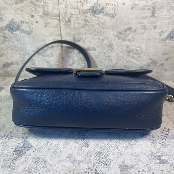 Banana Republic Navy Blue Cross Body Shoulder Bag Basket Weave Flap Closure - Picture 6 of 16